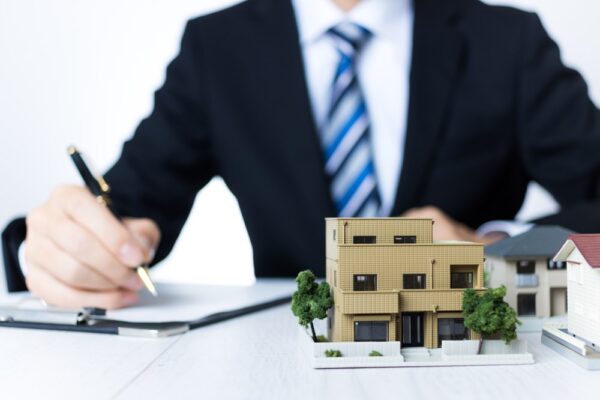 遠方に住んでいても安心！姫路・加古川の空き家・実家を効率よく売る不動産買取ガイドサムネイル